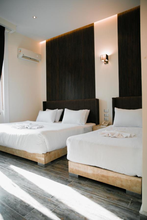 Hostel Tourist Palace *