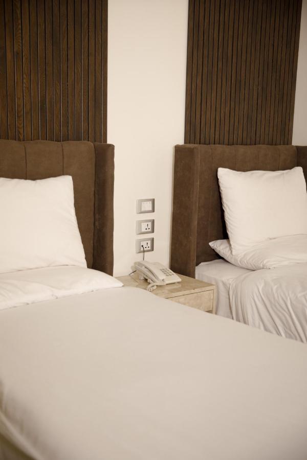Tourist Palace Hostel Cairo